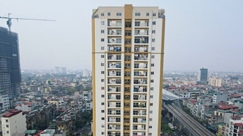 Ngân hàng rao bán nợ thế chấp quyền sử dụng đất một chung cư Hà Nội