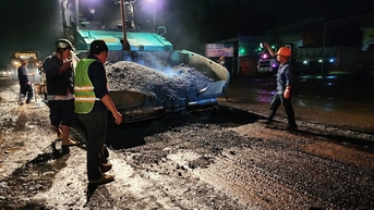 Yêu cầu nhà thầu thi công lại mặt đường quốc lộ 26