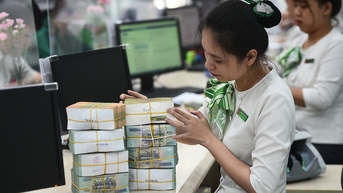 ធនាគាររដ្ឋបែងចែក 'បន្ទប់' ឥណទានទាំងអស់នៅដើមឆ្នាំ