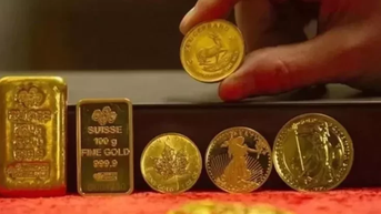 Giá vàng thế giới lao dốc mạnh trước thềm bầu cử tổng thống Mỹ