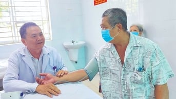 Nâng chất y tế cơ sở: Địa phương cần vào cuộc chủ động hơn