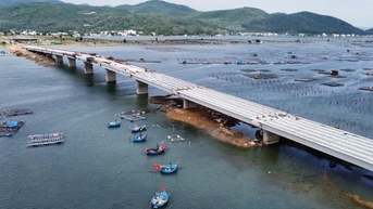 Đua tiến độ quyết hoàn thành cầu Thạnh Đức 265 tỷ đầu năm 2025