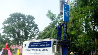 Nhà mạng bổ sung hàng loạt trạm BTS, xe phát sóng lưu động dịp nghỉ lễ 2/9