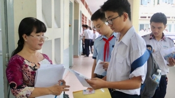 Sẽ không còn cảnh xếp hàng thâu đêm mua hồ sơ