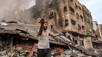 Tình cảnh nguy hiểm của người Gaza khi chạy loạn thời chiến