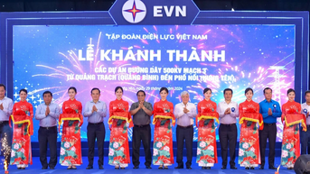 [Ảnh] Thủ tướng Phạm Minh Chính dự lễ khánh thành đường dây 500kV mạch 3