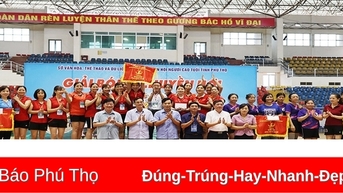 Huyện Lâm Thao đoạt giải Nhất Bóng chuyền hơi Người cao tuổi tỉnh Phú Thọ