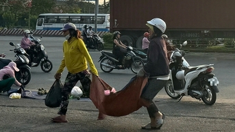 Mong sao thoát cảnh chợ 'chạy'