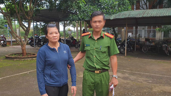 Xử lý đối tượng 4 lần chiếm đoạt hàng trăm tờ vé số của người khiếm thị