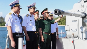 Vùng 5 Hải quân triển khai thực hiện tốt nhiệm vụ quân sự, quốc phòng năm 2024