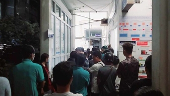 អ្នកស្រុក Phu Quoc រាប់រយនាក់បានស្នាក់នៅពេញមួយយប់ បរិច្ចាគឈាម ដើម្បីជួយសង្រ្គោះស្ត្រីមានផ្ទៃពោះដែលឈឺធ្ងន់