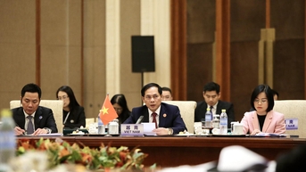 Việt Nam nêu 4 đề xuất cho hợp tác Trung Quốc và các nước Mekong