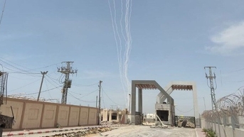 Hamas phóng loạt rốc két vào Tel Aviv, lần đầu sau nhiều tháng