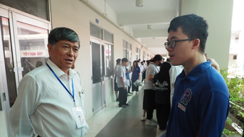 Sở GD-ĐT TPHCM phản hồi vụ giám thị ký nhầm chỗ trong giấy thi
