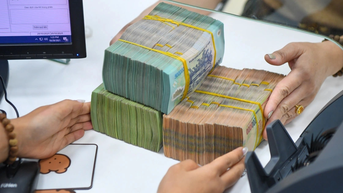 ការដាក់ប្រាក់ជិត 950 ពាន់លានដុងនៅក្នុងធនាគារ ក្រុមហ៊ុនអចលនទ្រព្យទទួលបានការប្រាក់ 252 លានដុង/ថ្ងៃ