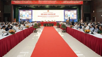 Thực hiện “1 mục tiêu, 2 trụ cột, 3 đột phá, 4 không và 5 tăng cường trong triển khai dịch vụ công trực tuyến”