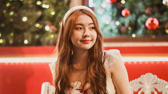 Đầu tháng 12: Người dân TP.HCM đón Giáng sinh sớm với cây thông, hang đá ngay trung tâm