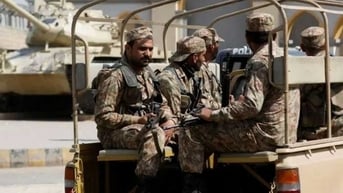 B-52 Mỹ tới Trung Đông, Australia giảm nợ cho 3 triệu người, Venezuela muốn Brazil ngừng can thiệp nội bộ