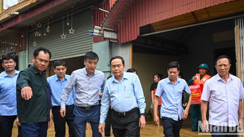 Chủ tịch Quốc hội Trần Thanh Mẫn kiểm tra công tác khắc phục hậu quả bão số 3 tại tỉnh Thái Nguyên