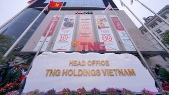 TNR Holdings và các 'đại gia' liên tiếp giãn nợ trái phiếu