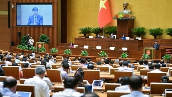 Hôm nay 27/6, Quốc hội biểu quyết thông qua Luật Trật tự, an toàn giao thông đường bộ