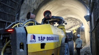 Tập đoàn Đèo Cả hỗ trợ thông hầm Chí Thạnh, dự tính 30/5 chạy tàu