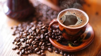 Trong nước duy trì ổn định, giá cà phê tháng 7 tăng mạnh