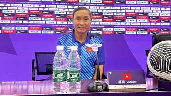 HLV Mai Đức Chung mong đợi gì?