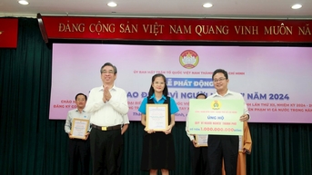 Gần 40 tỷ đồng được đăng ký ủng hộ tại lễ phát động Tháng cao điểm “Vì người nghèo