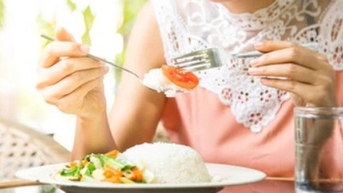 Thời điểm ăn tinh bột tốt nhất cho người từ tuổi 50