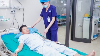 Người đàn ông 45 tuổi có máu đục như sữa, bác sĩ chỉ rõ nguyên nhân