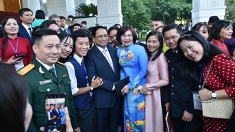 'Giáo viên cần được hưởng lương tương xứng công sức'