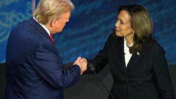 Ý đồ của bà Harris trong cuộc 'thượng đài' với ông Trump
