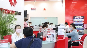 Con gái ông Hồ Hùng Anh đăng ký mua hơn 82 triệu cổ phiếu Techcombank để làm gì?