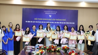 Trao giải Cuộc thi “Tìm hiểu Luật Thủ đô 2024”