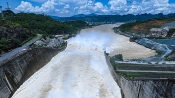 5 hồ thuỷ điện lớn phía Bắc đóng toàn bộ cửa xả lũ, hơn 5,6 triệu hộ có điện lại