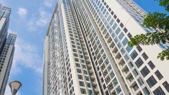 Dòng tiền quay trở lại thị trường, BĐS đủ pháp lý "trôi hàng" mạnh