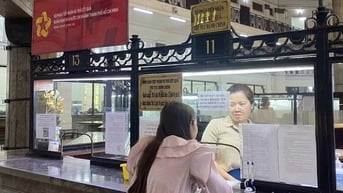 Có hiện tượng "cò" làm giấy phép kinh doanh vàng tại TPHCM