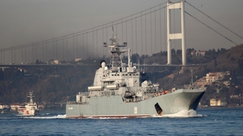 Ukraine nói bắn chìm tàu chiến Nga tại Crimea, lý do Điện Kremlin từ chối bình luận, NATO ca ngợi