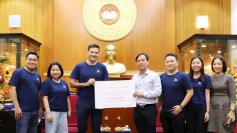 Lan tỏa thêm nhiều nghĩa cử cao đẹp tới xã hội