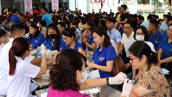 Red Journey នៅ Son La ទទួលបានឈាមជាង 40,000 ប្លោក