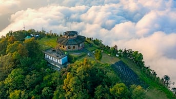 Bạch Mã – Thượng uyển trời nam