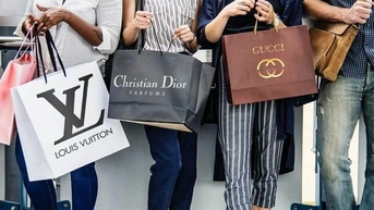 Các thương hiệu xa xỉ kiếm hàng nghìn tỷ đồng ở Việt Nam