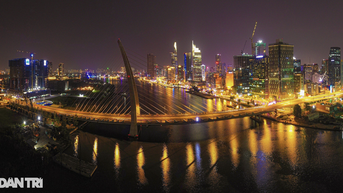 Lắp gần 200 đèn chiếu sáng nghệ thuật cho cầu Ba Son