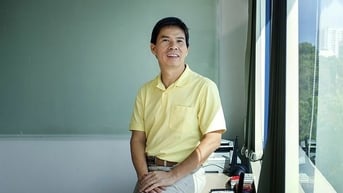 Sếp Thế Giới Di Động không nhận lương khi lợi nhuận giảm mạnh
