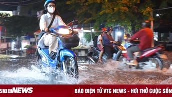 Dự báo thời tiết TP.HCM ngày 22/10: Tiếp tục mưa dông diện rộng