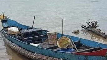 Tìm kiếm người đàn ông mất tích trên biển khi đi câu mực
