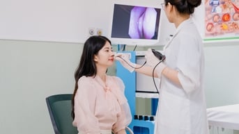 Những đột phá trong điều trị mũi xoang từ các chuyên gia quốc tế