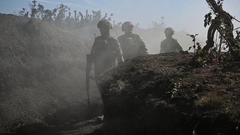 Mùa đông đến, Tổng thống Ukraine hạ giọng hòa bình với Nga