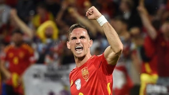 Xác định 2 cặp đấu tứ kết đầu tiên Euro 2024
